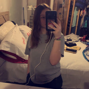 Meet your Posher, Kenna